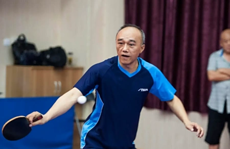 乒超名单更新,57岁名将重回乒坛,曾击败刘国梁,夺国乒奥运首金 第3张 乒超名单更新,57岁名将重回乒坛,曾击败刘国梁,夺国乒奥运首金 第3张